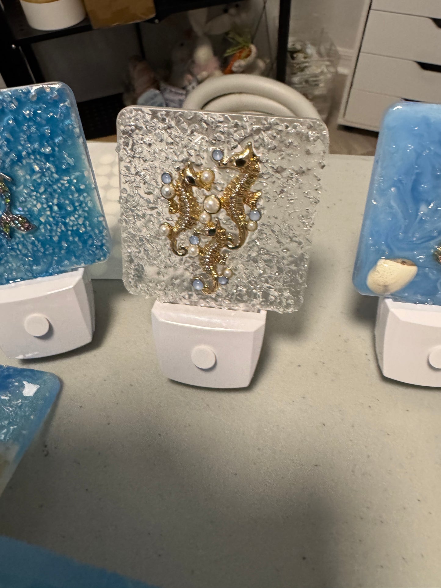 Nightlight - resin 3 seahorses