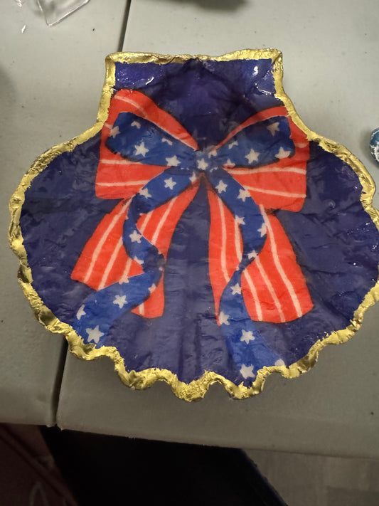 Trinket shell blue ribbon patriotic