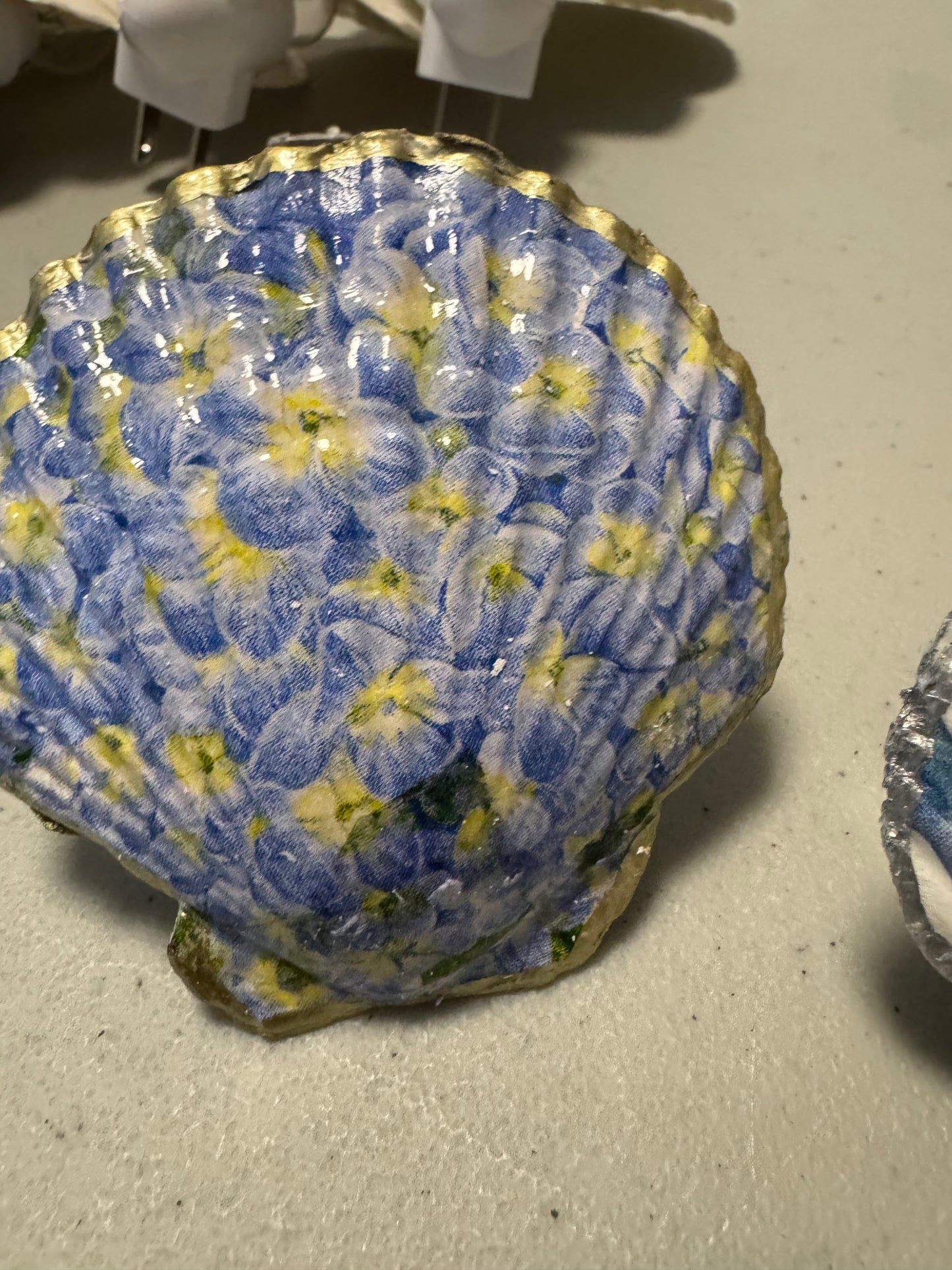 Nightlight - led shell blue hydrangea