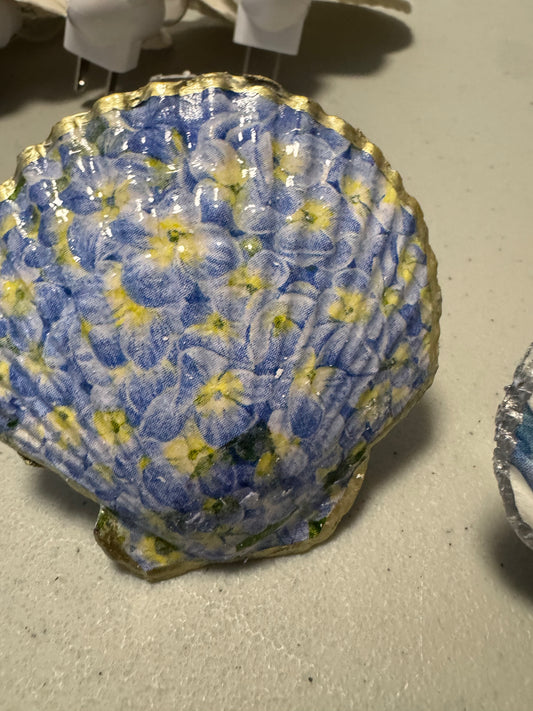 Nightlight - led shell blue hydrangea