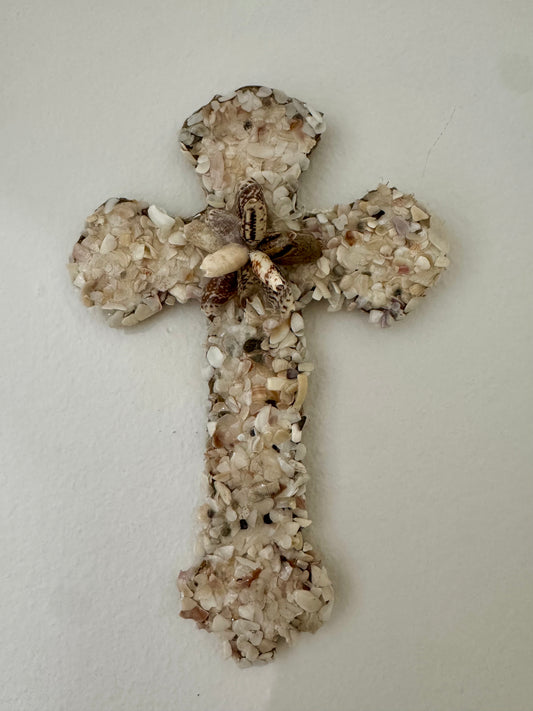 Resin cross
